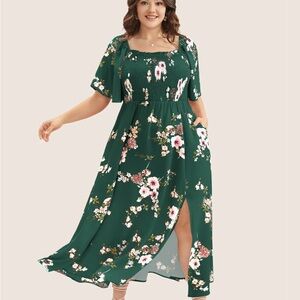 BloomChic maxi dress with smocked top flutter sleeve lined Sz 22/24 TT